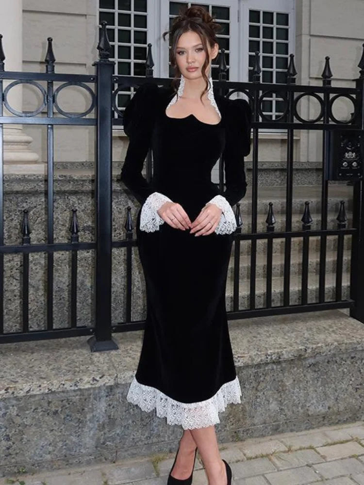 Vestido Elegante largo de terciopelo con ribete de encaje